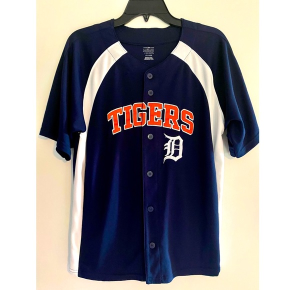 Genuine Merchandise Other - Boys 14/16 Detroit tigers shirt. Genuine merchandise